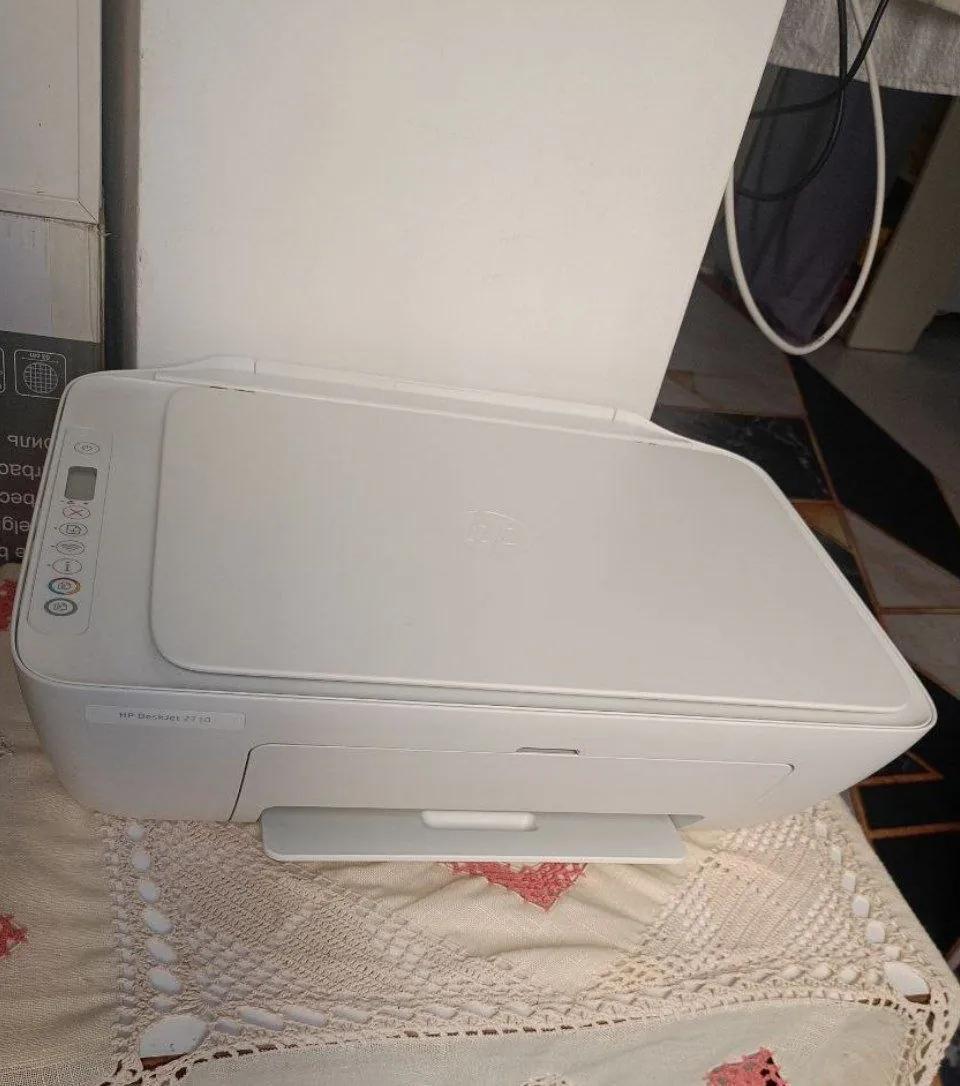 Принтер-копир-сканер HP DeskJet 2710