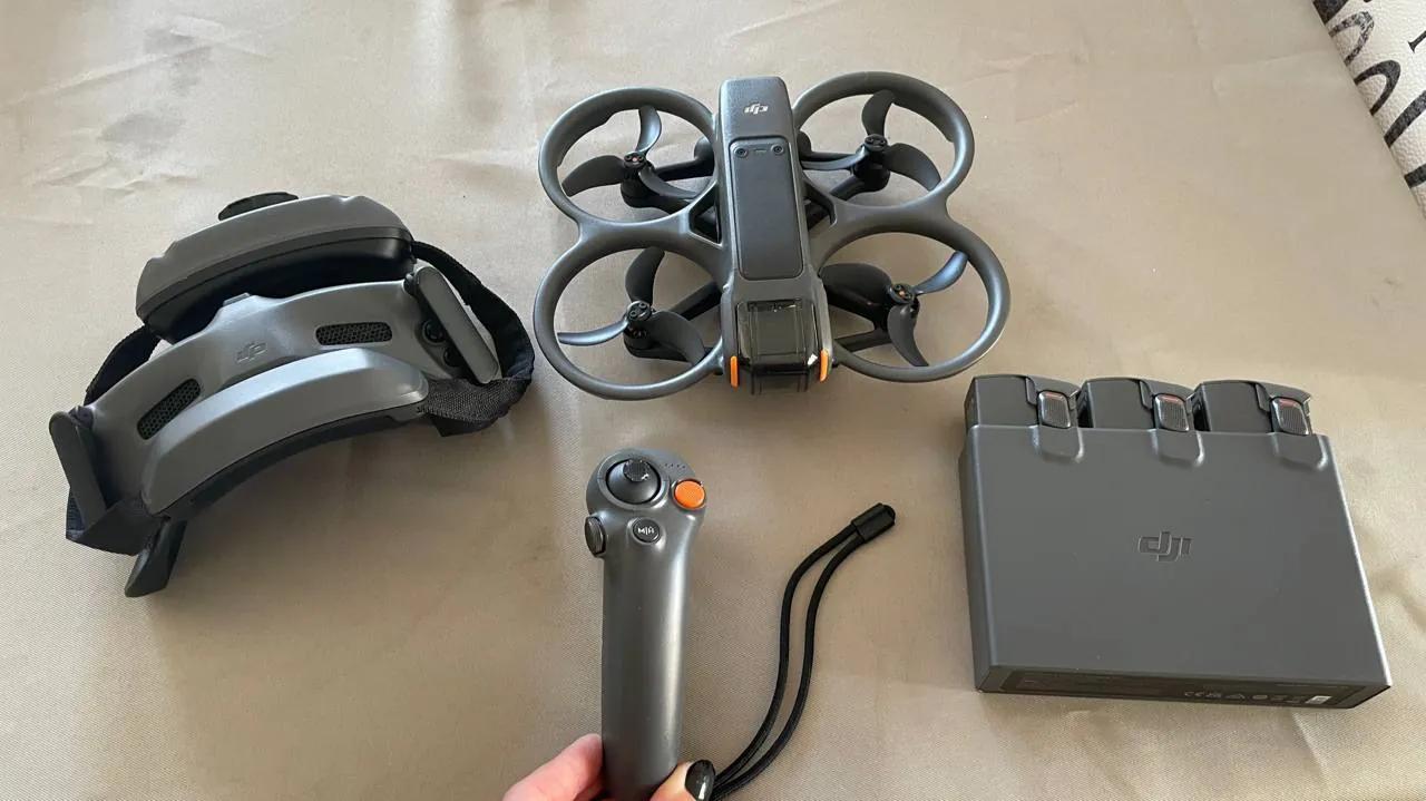 Дрон DJI Avata 2 с FPV-очками