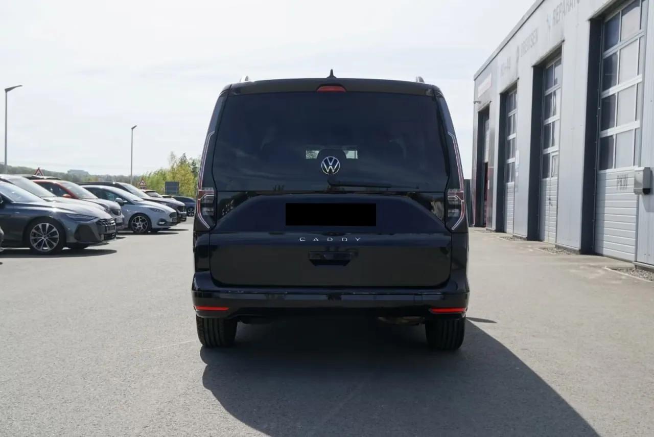 Volkswagen Caddy 2023 года, пробег 56 532 км