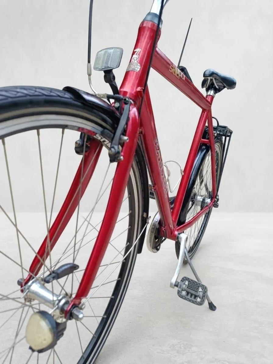 Велосипед 28 дюймов с трансмиссией Sram