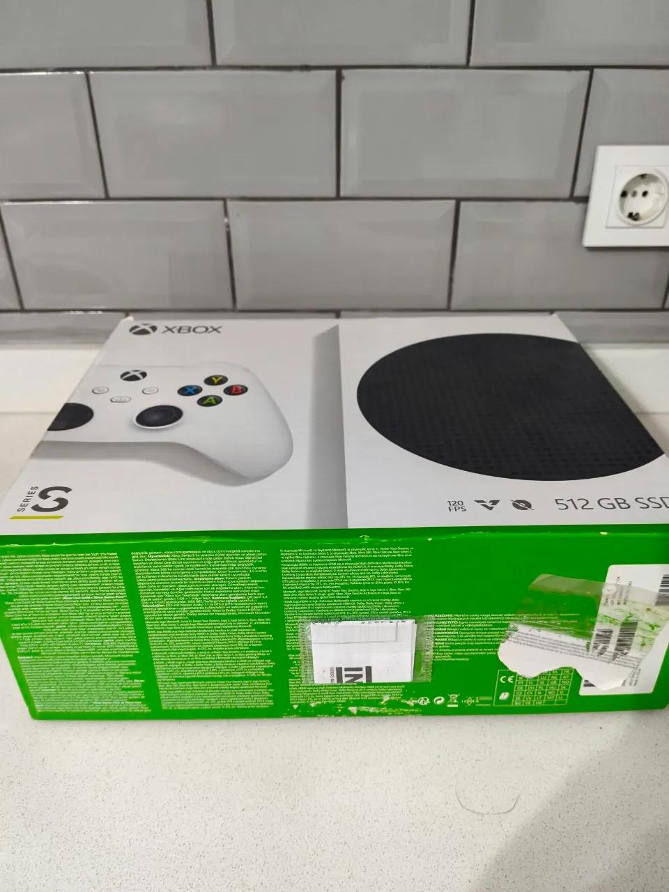 Игровая приставка Xbox Series S с чеком