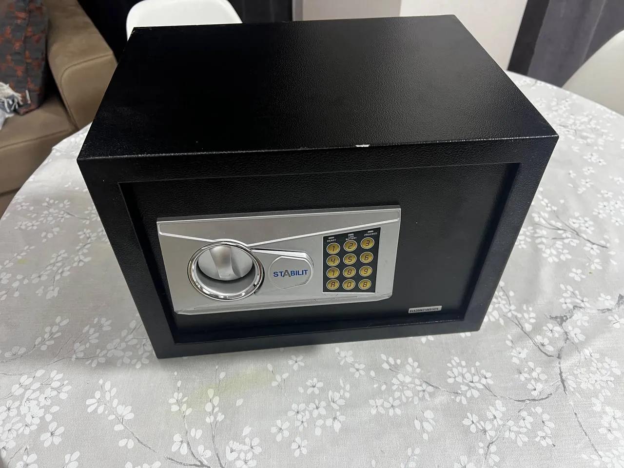 Сейф для хранения ценностей