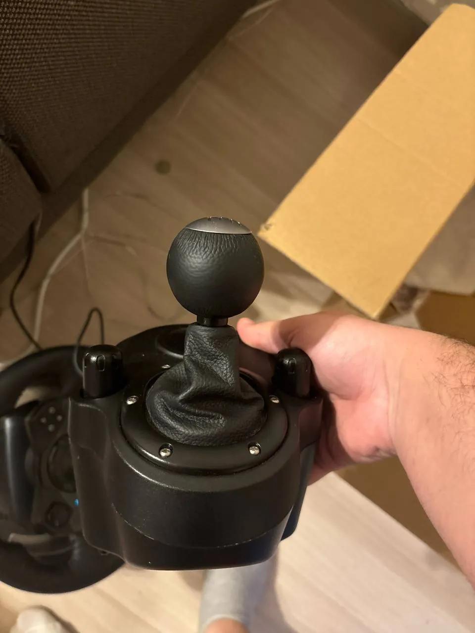 Игровой руль Logitech G29 с коробкой передач