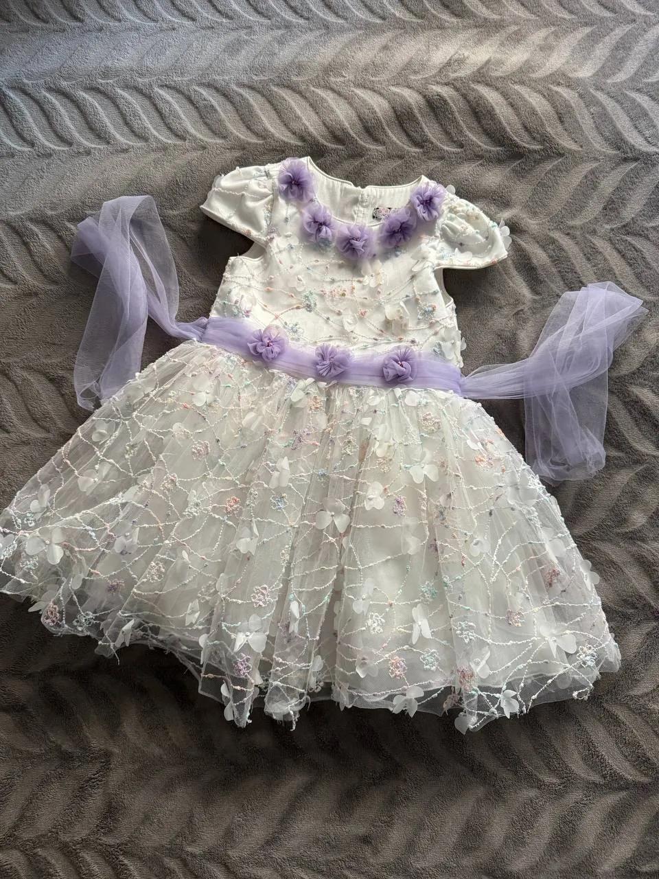 Детские платья и юбка для девочки 3-4 лет
