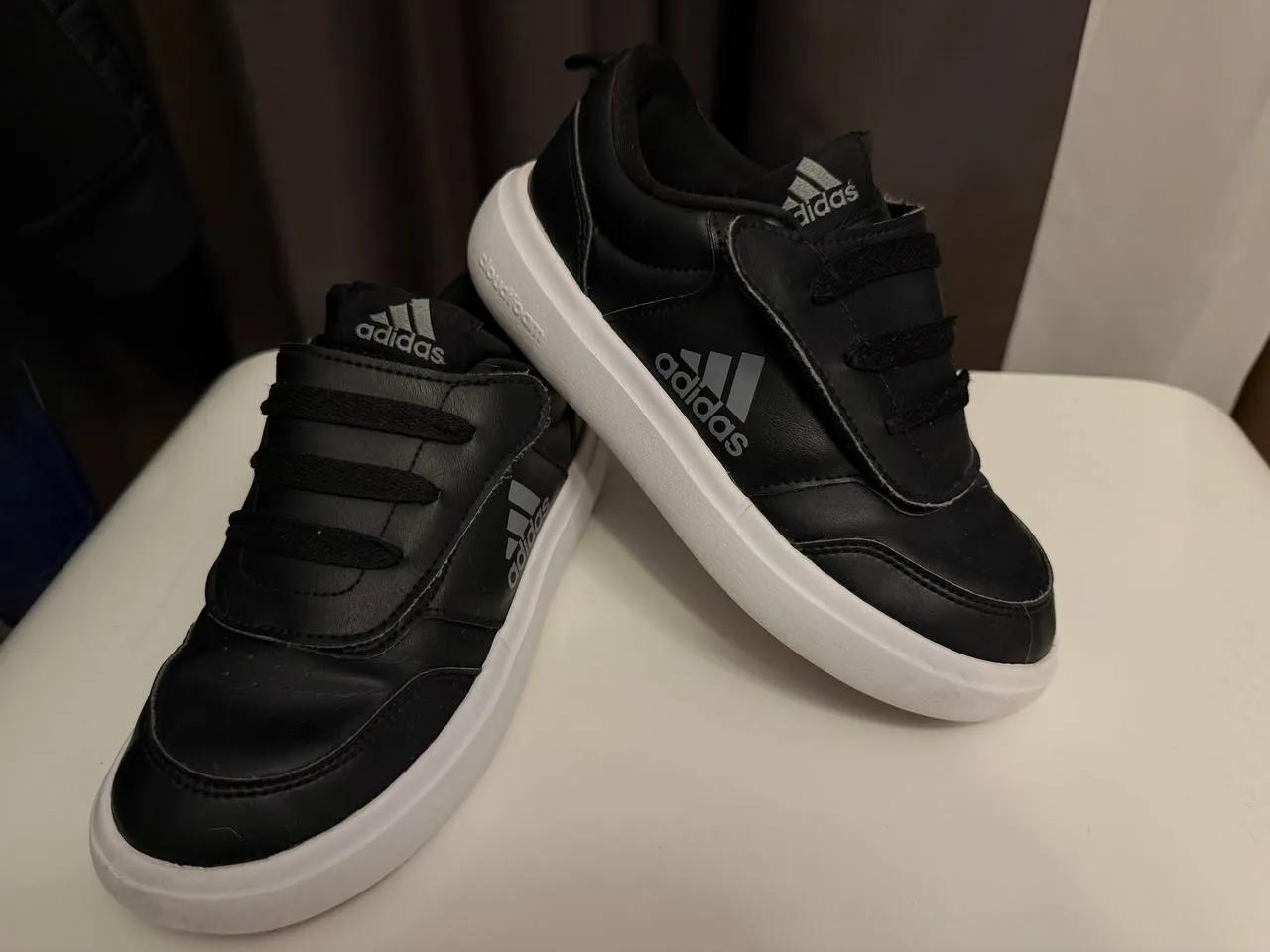Детские кроссовки Adidas Cloudfoam