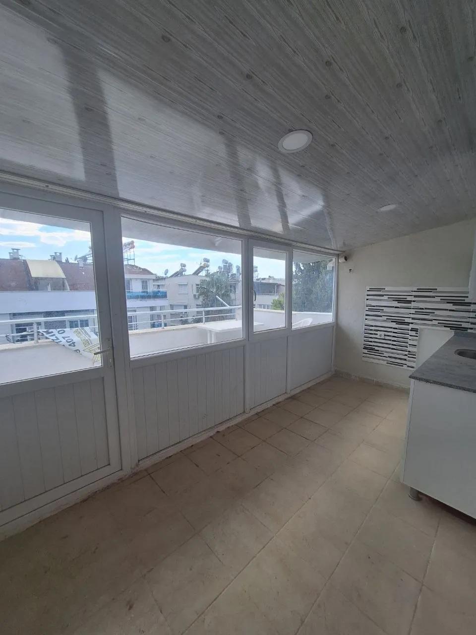 Квартира 50 м² с видом на море в Ларе
