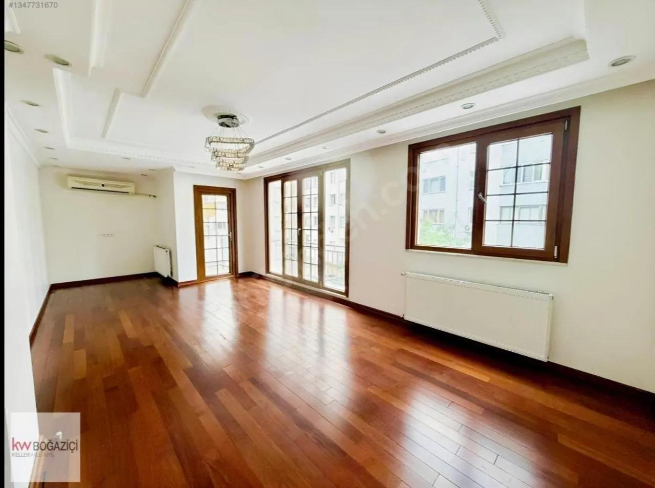Квартира 2+1 100 м² с парковкой в Бешикташе