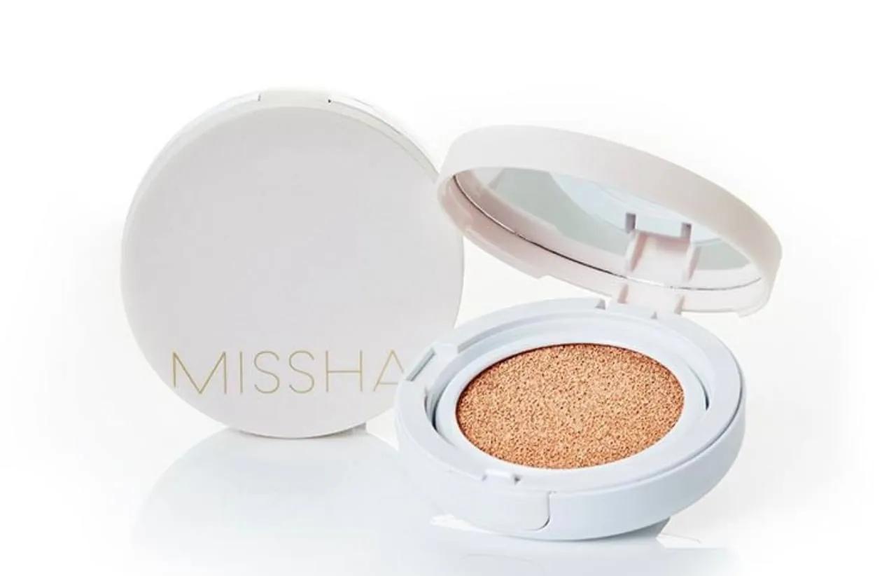 Кушон MISSHA Magic для макияжа лица