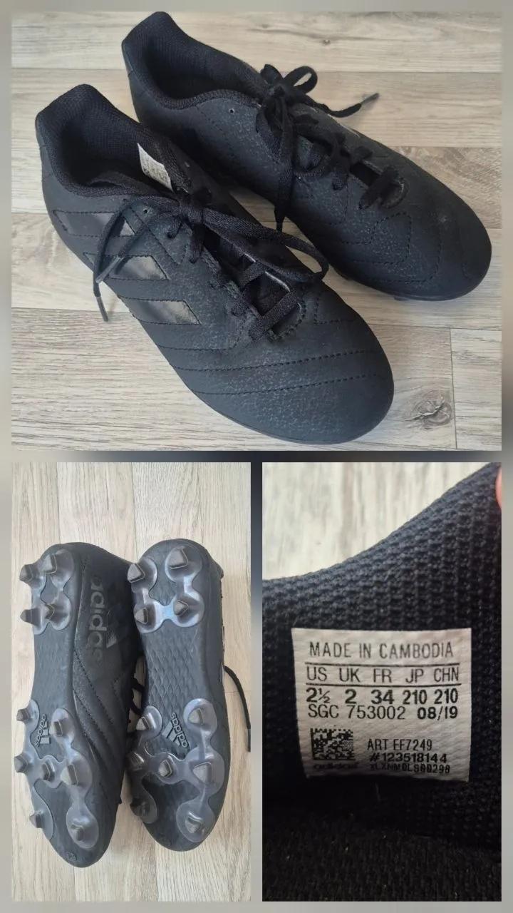 Детские кроссовки Adidas для футбола, размер 34