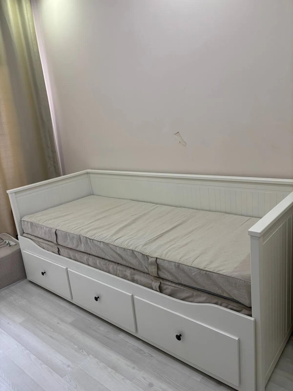 Кровать-трансформер IKEA Hemnes