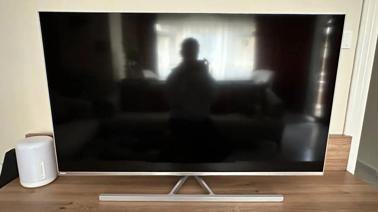 Телевизор Philips 50PUS8506