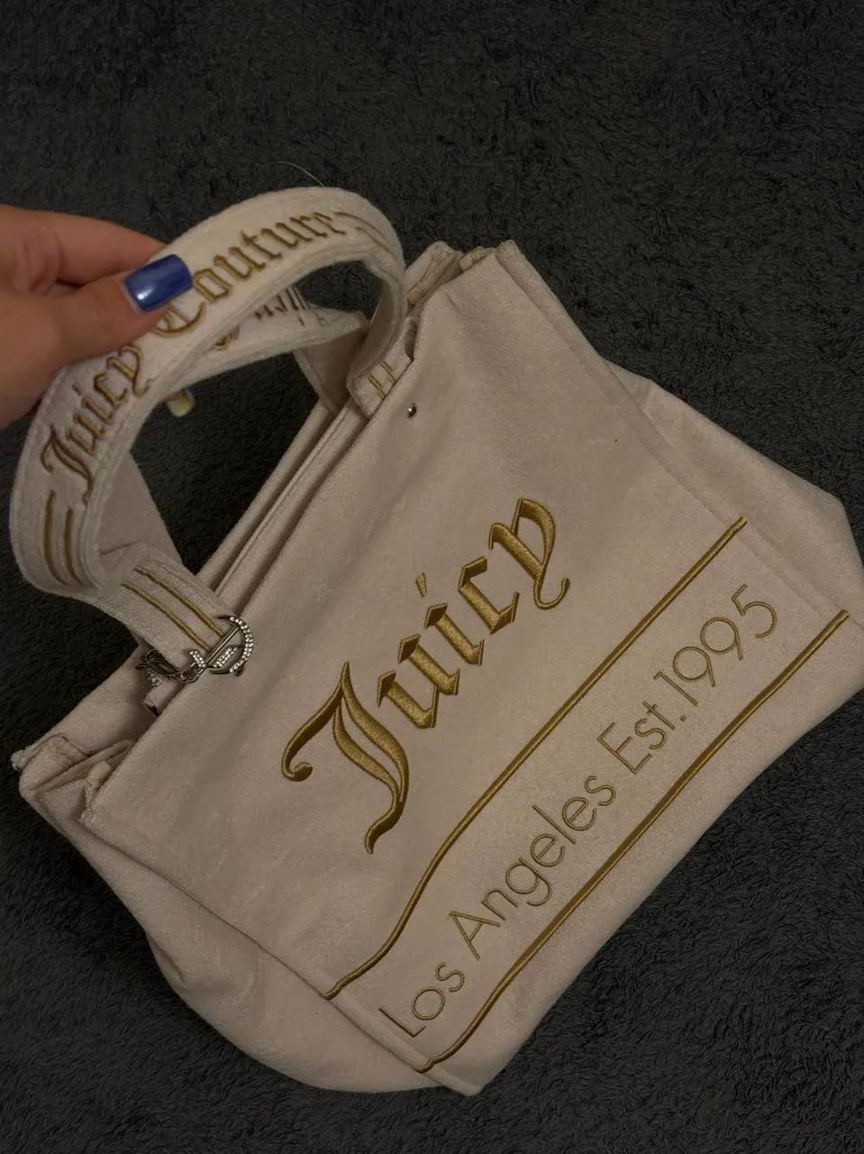 Сумка Juicy Couture в идеальном состоянии