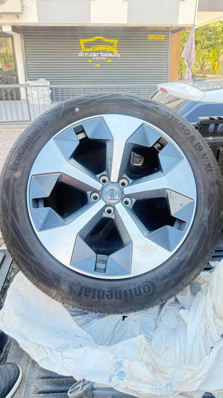 Комплект резины на дисках Volvo