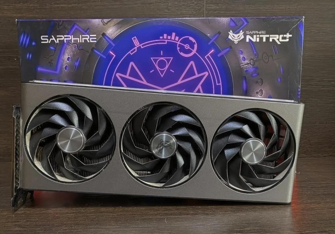 Видеокарта Sapphire RX 7700 XT Nitro+ 12GB