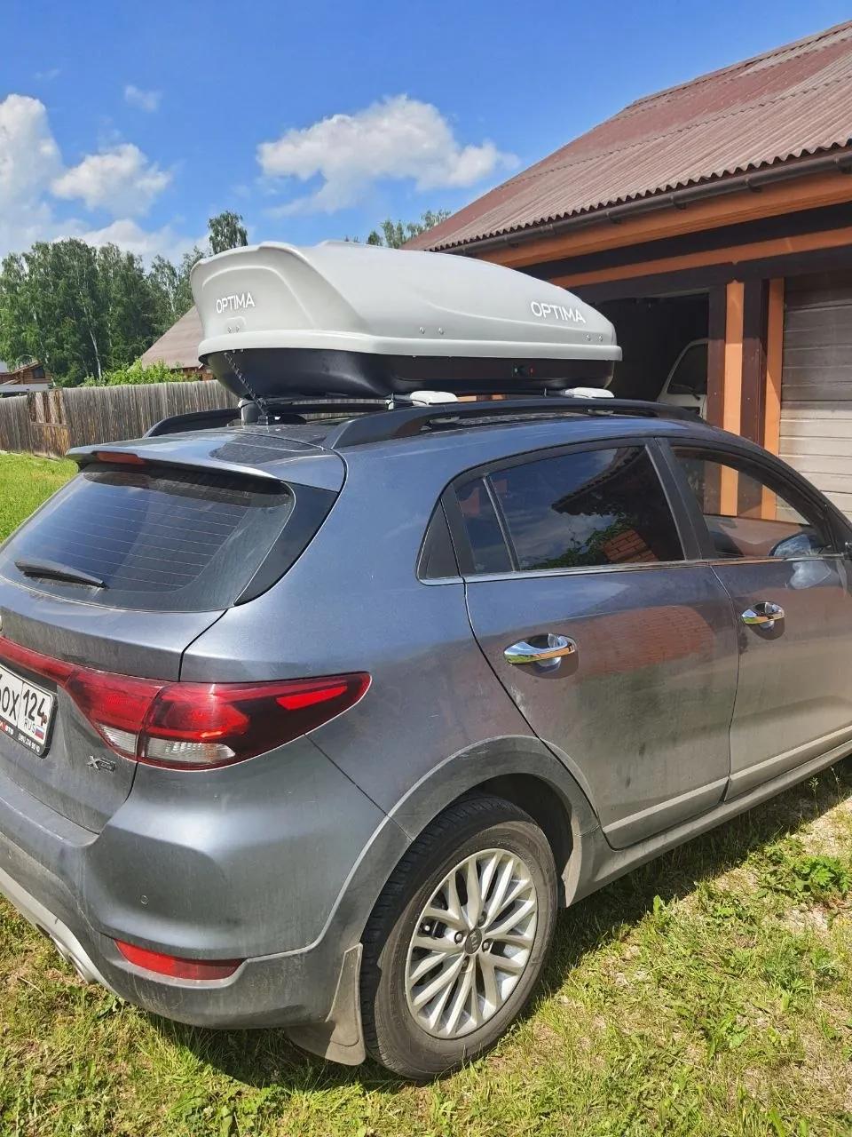 Автобокс YUAGO Optima 390 л с поперечинами
