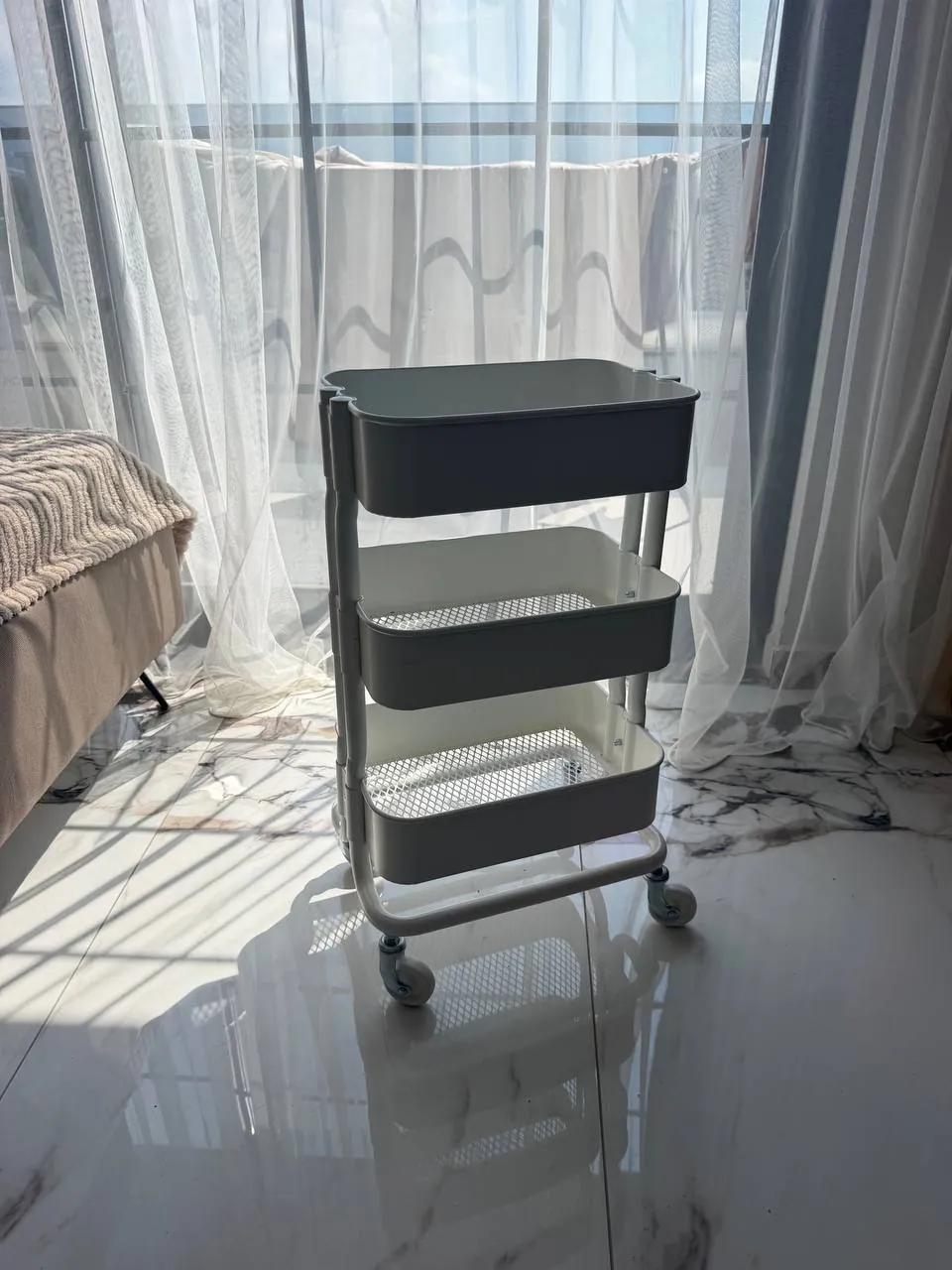 Полка IKEA белая для дома
