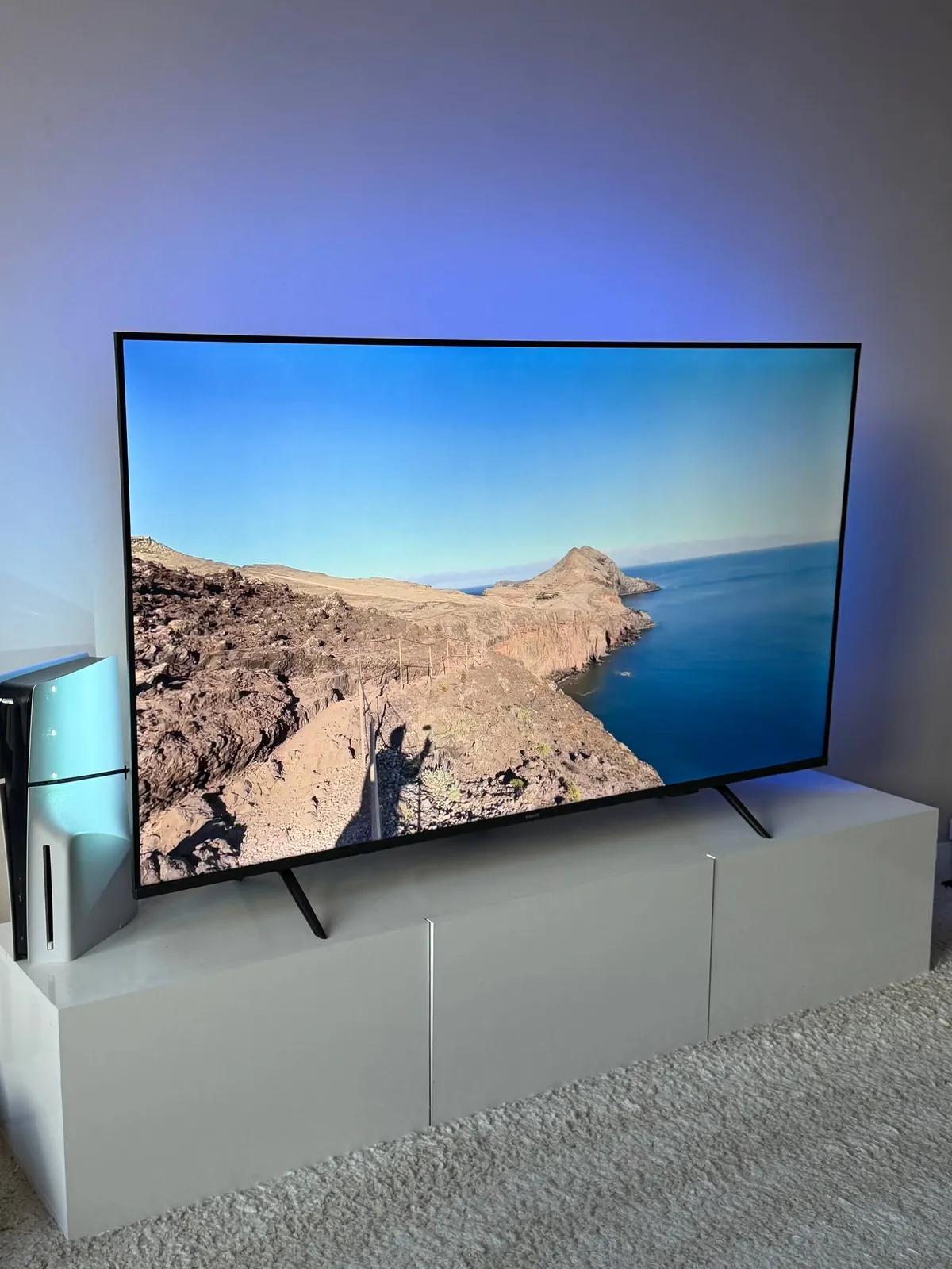 Телевизор Philips Ambilight 55 дюймов