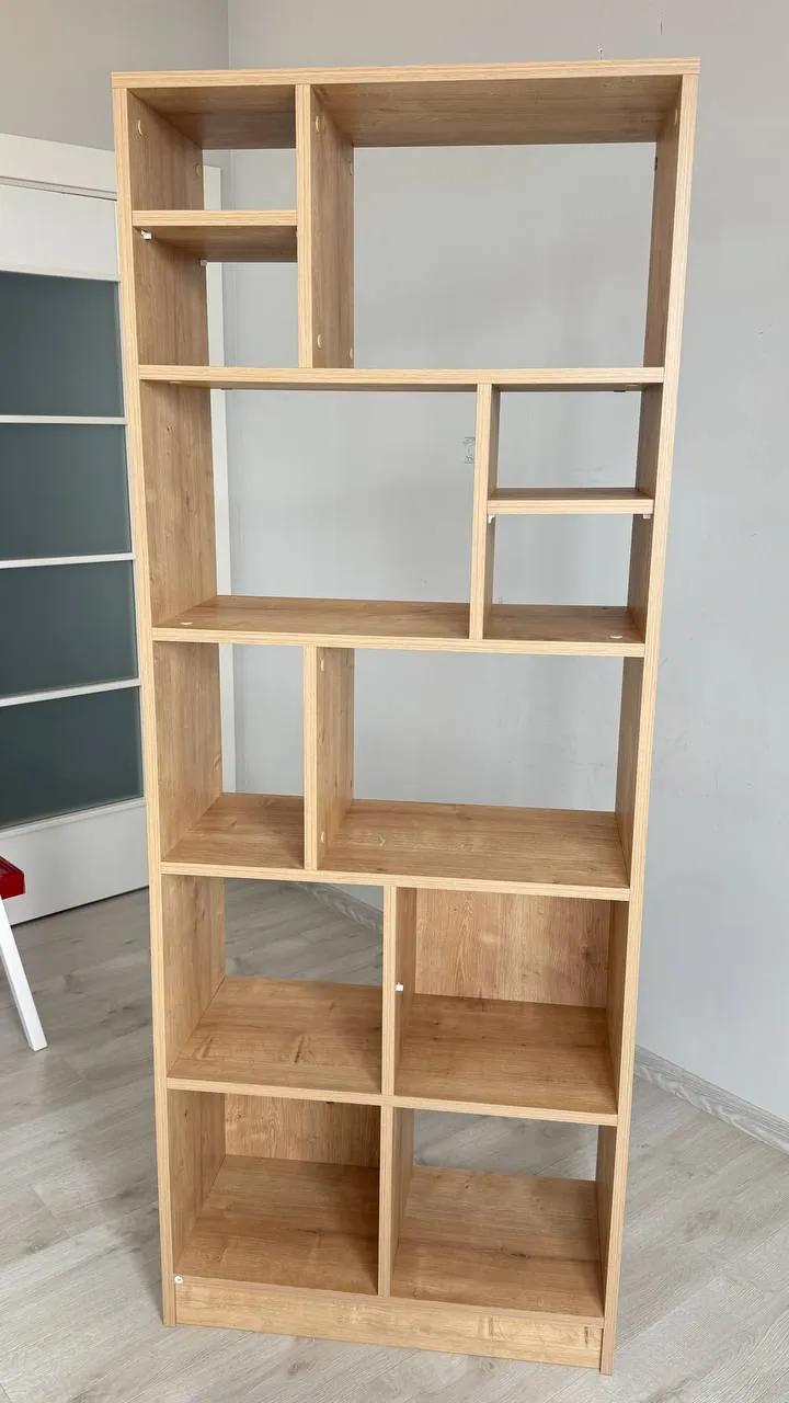 Книжный шкаф 180×33×70 см в Малтепе