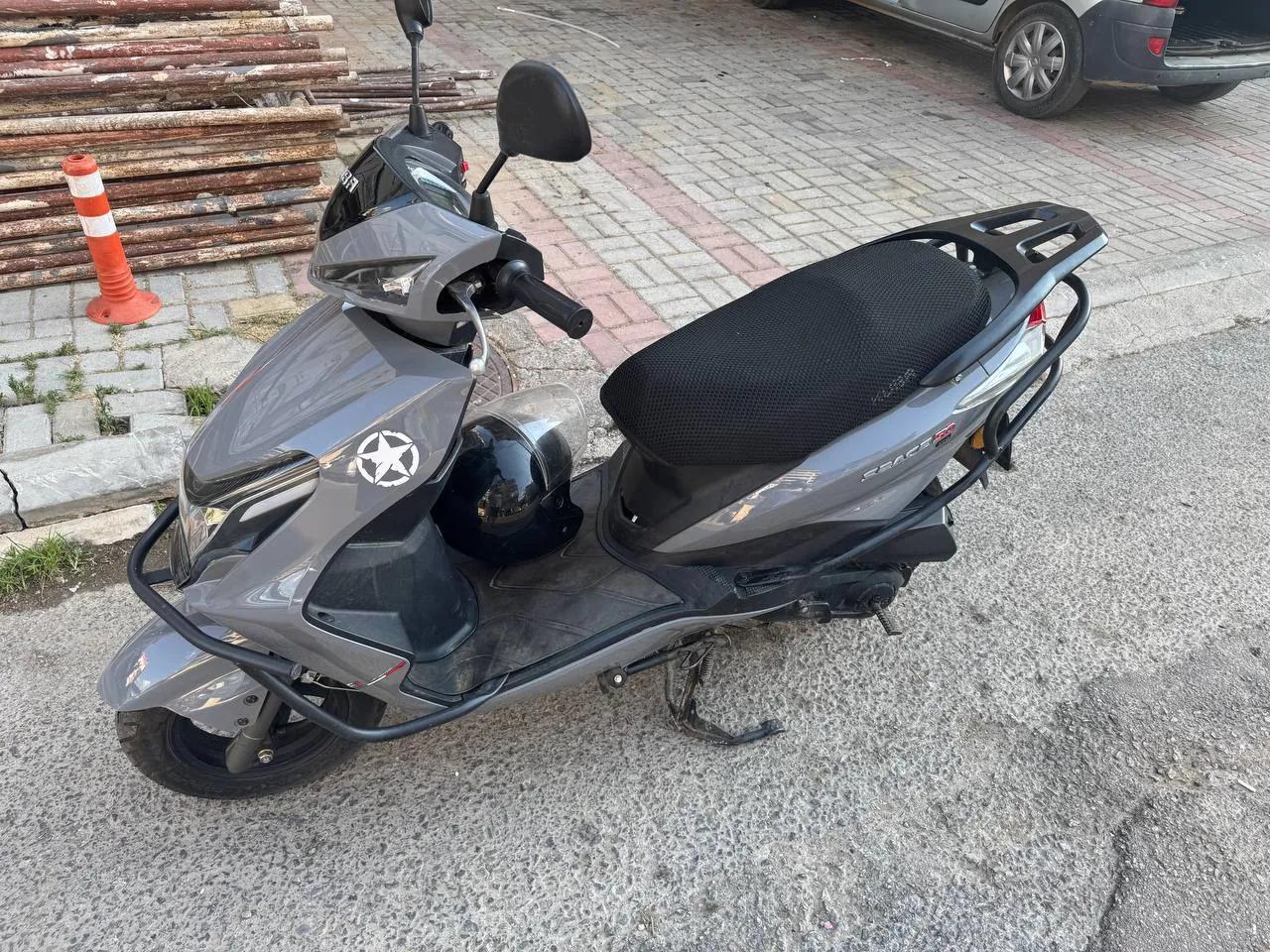 Скутер Kuba Space 50 Pro 2023 года