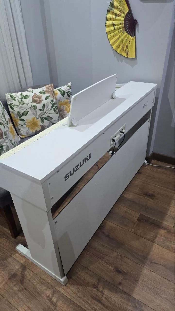 Электронное пианино Suzuki