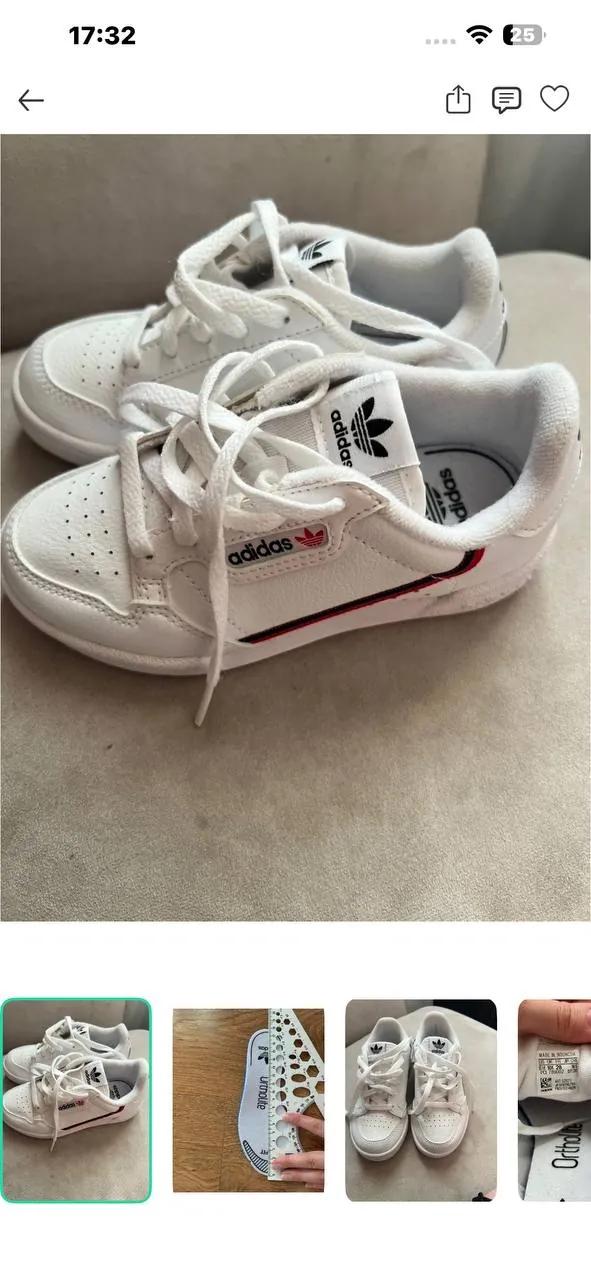 Детские кроссовки Adidas, размер 28