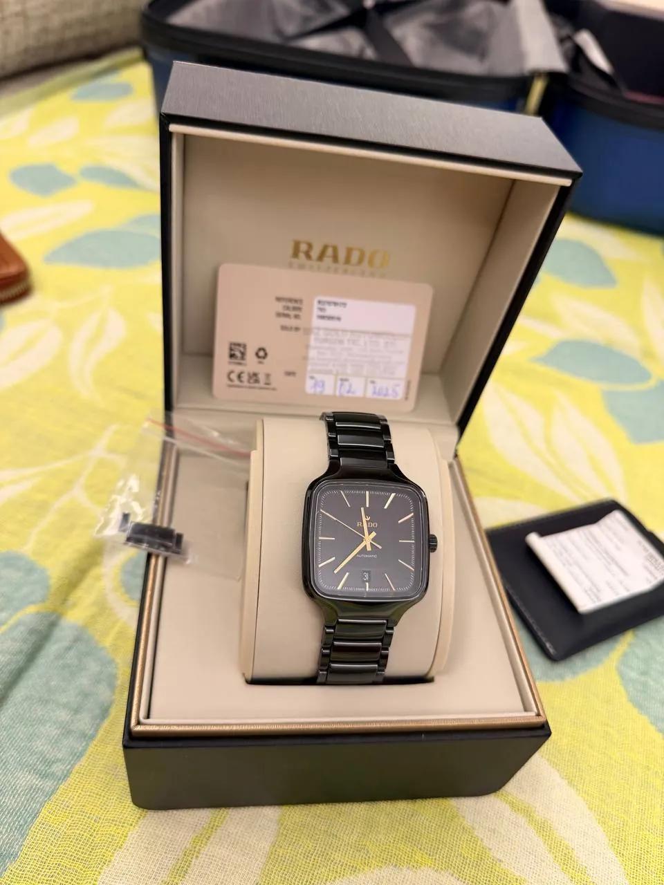 Часы Rado с гарантией