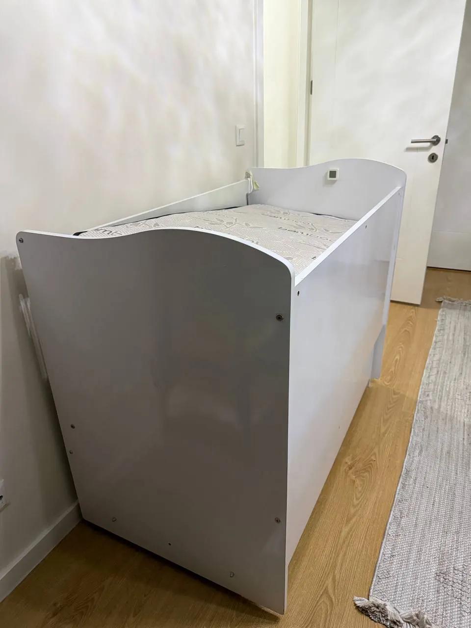 Детская кровать с матрасом 125х70 см