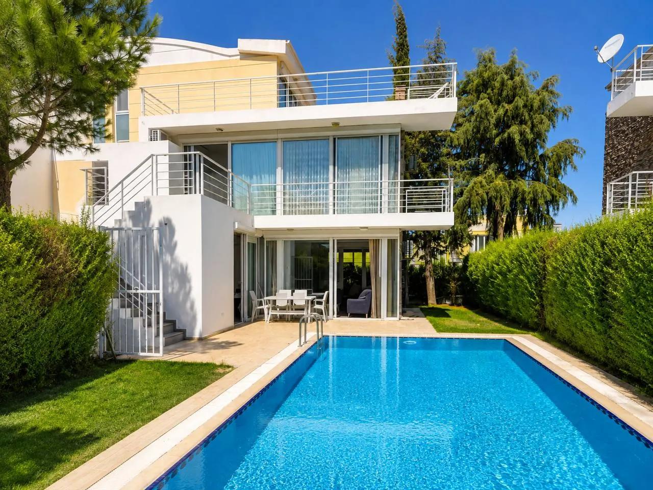 Недвижимость 3+1 140 м² с бассейном в Белеке