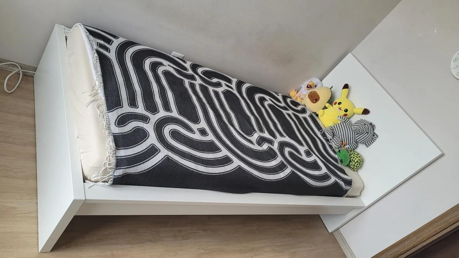 Кровать IKEA Malm 90×200 см, Картал