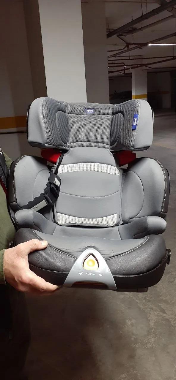 Автокресло Chicco для ребёнка 15-36 кг