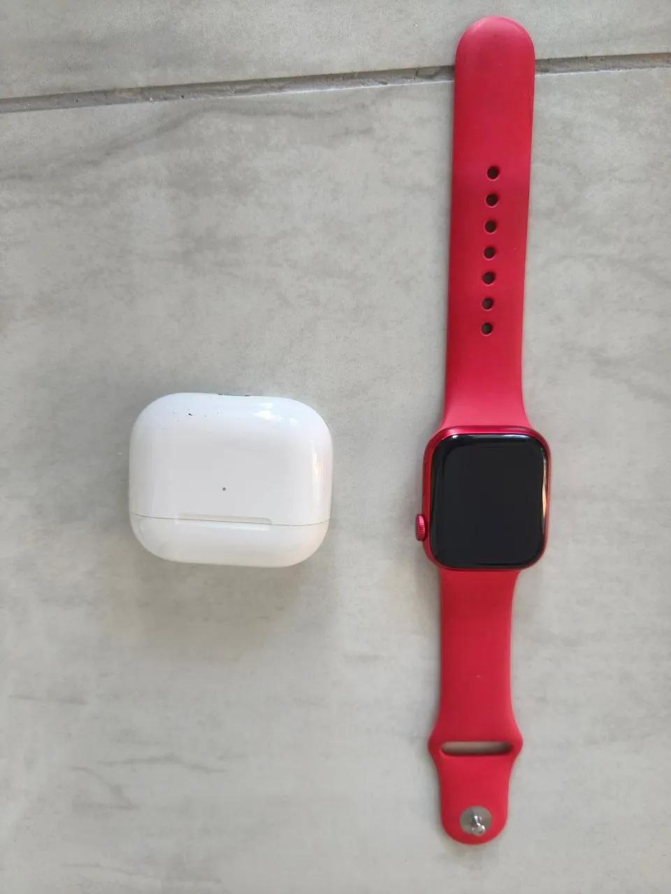 Apple Watch Series 8 и AirPods 3 в Аланье