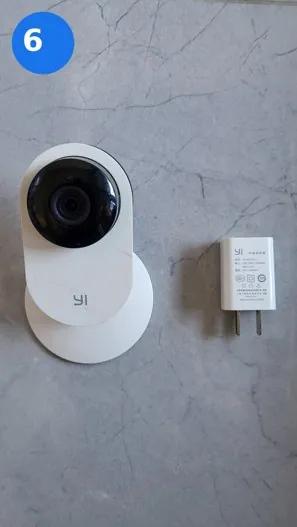 IP-камера YI Home с адаптером