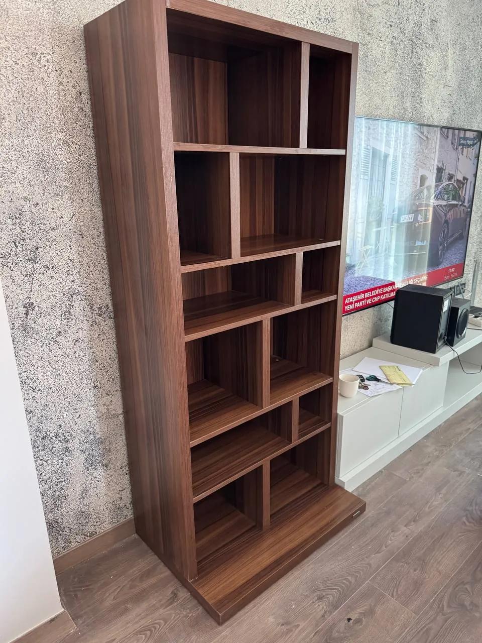 Книжный шкаф Belonna 180×80