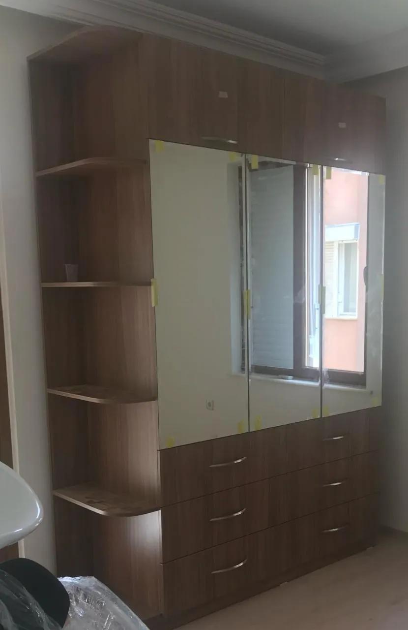 Шкаф с цоколем, разборка и вывоз