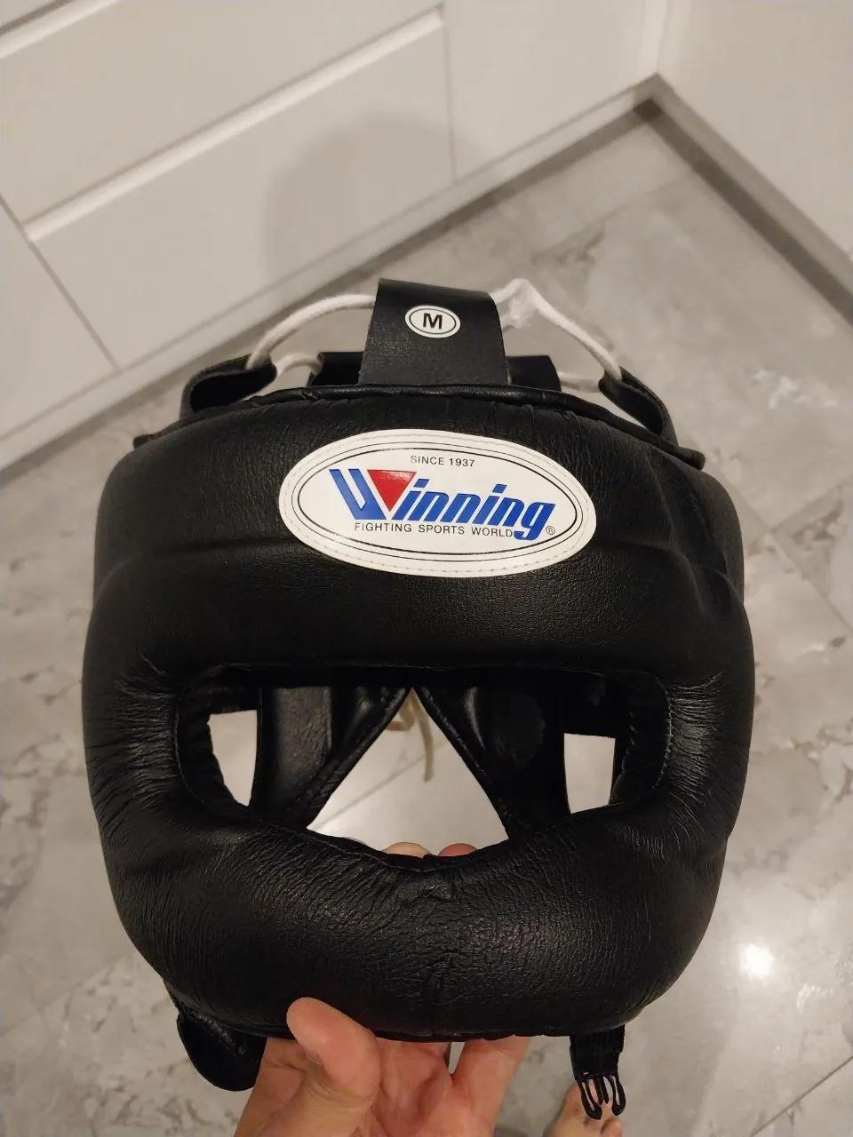 Боксёрский шлем WINNING, Япония