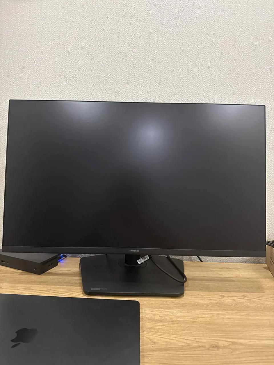 Монитор Samsung Odyssey G5 2K 180Hz