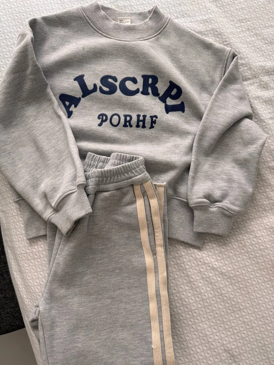 Детская одежда 6-8 лет в районе Лара 1