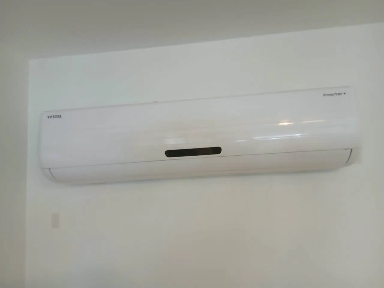 Инверторный кондиционер Vestel 24000 BTU 2