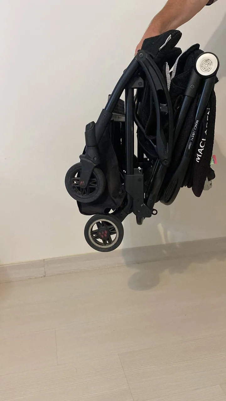 Коляска Maclaren Atom с аксессуарами 3