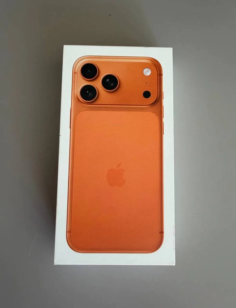 IPhone 17 Pro Max 256GB, акб 95% 1