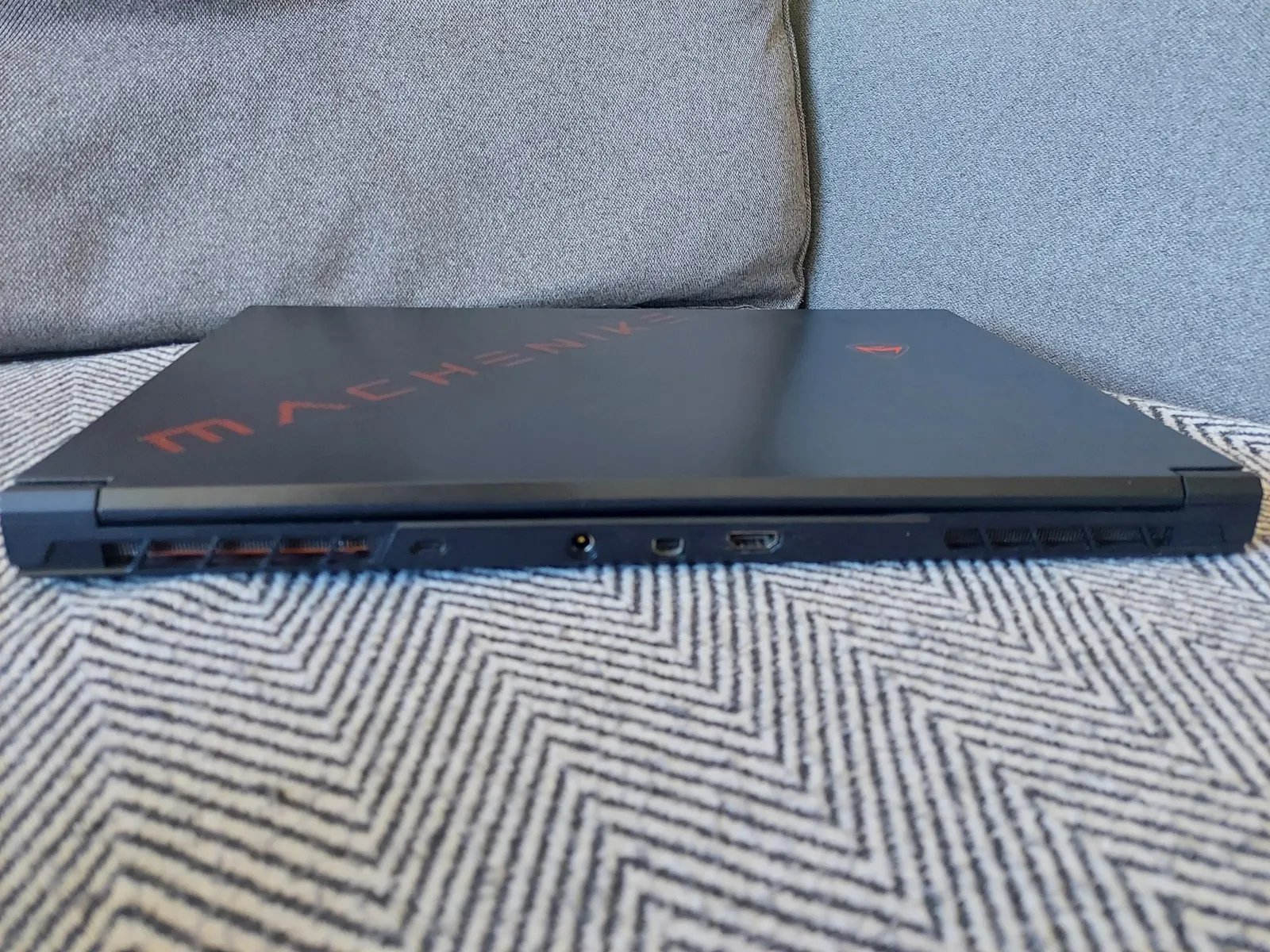 Игровой ноутбук Intel Core i5, RTX 3050 2