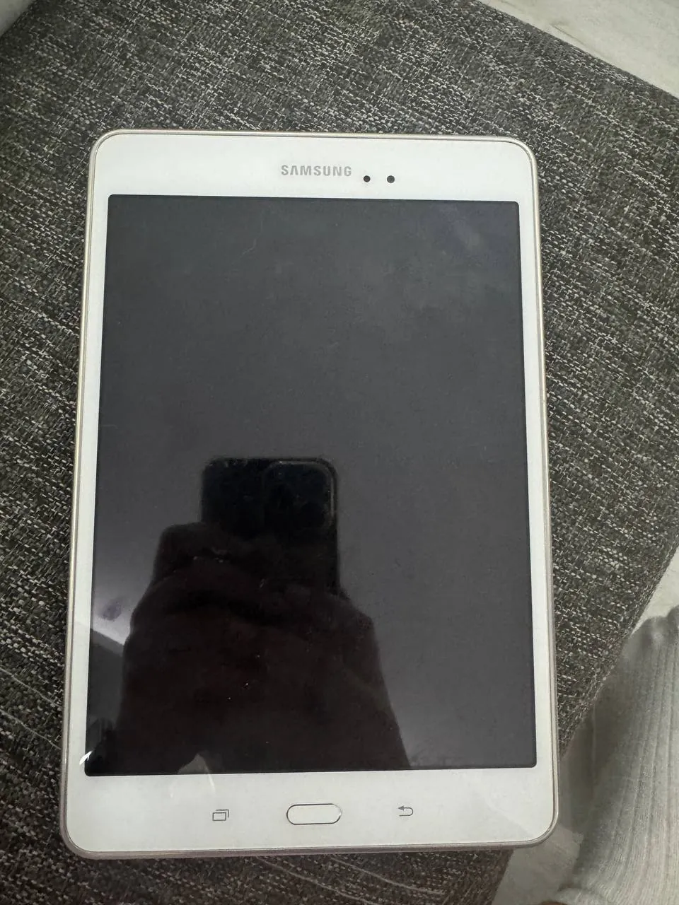 Планшет Samsung SM-T580 10.1 дюймов 8GB 1