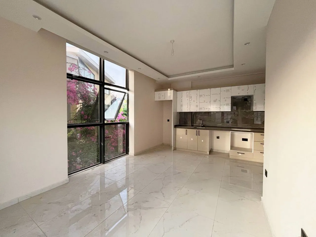 Квартира 1+1 на 40 м² в районе Оба, Аланья 2