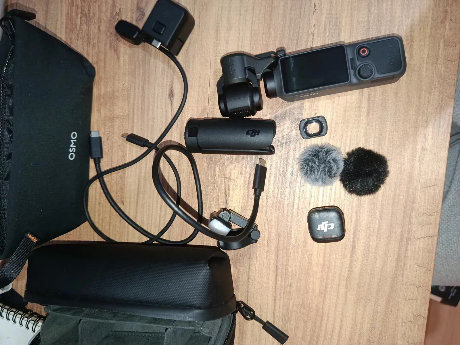 DJI Osmo Pocket 4 Creator Combo, почти новый 3