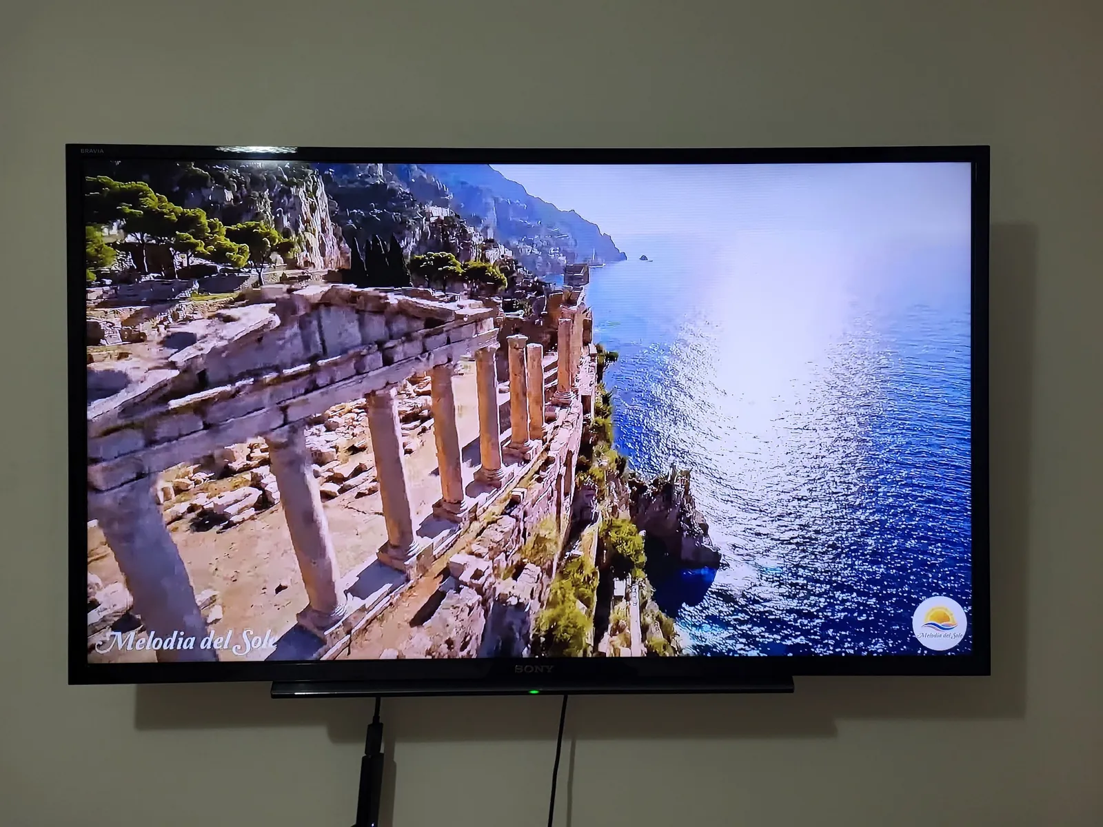 Телевизор Sony диагональю 40 дюймов 2