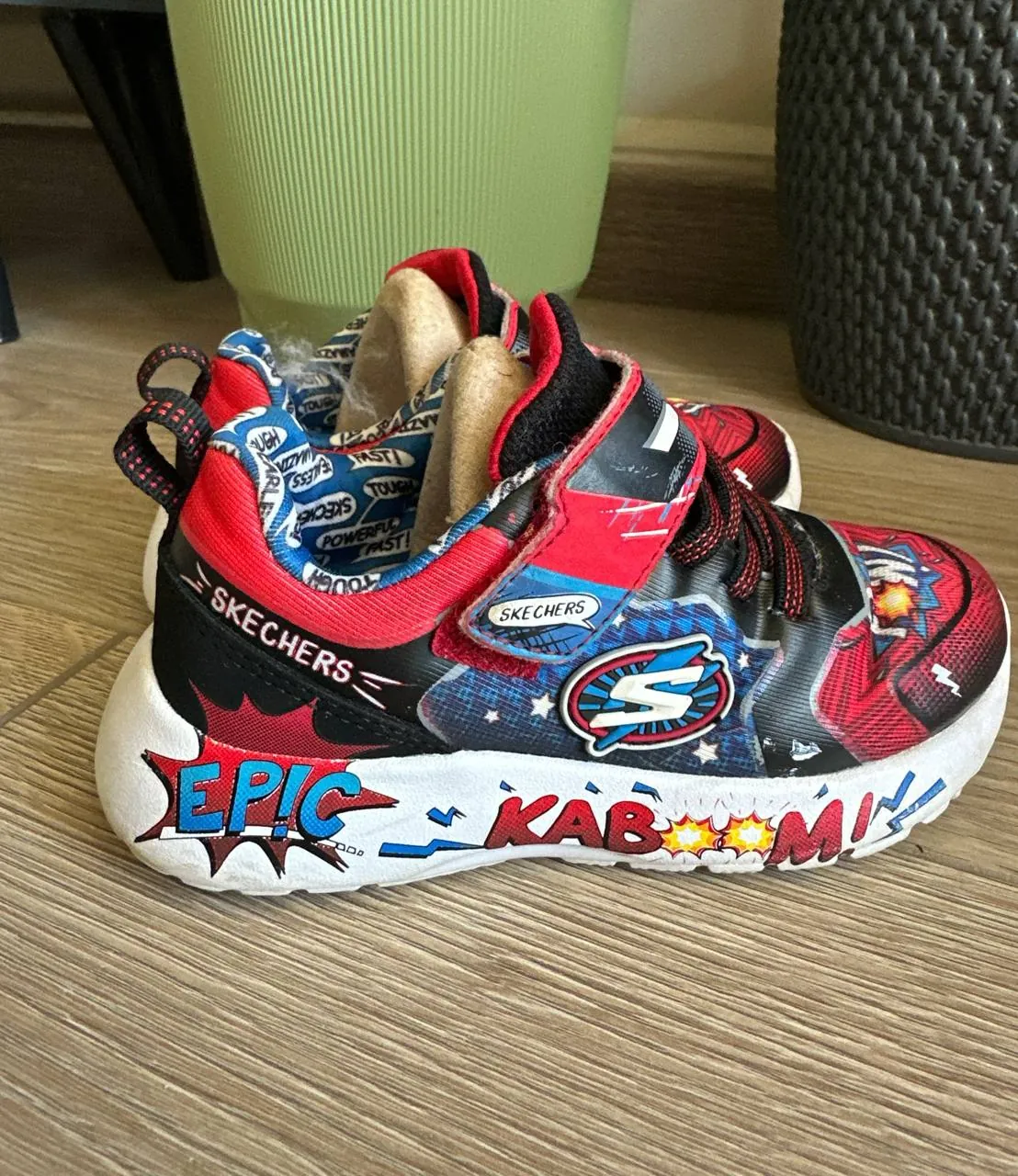 Детские кроссовки Skechers 25 размера 1