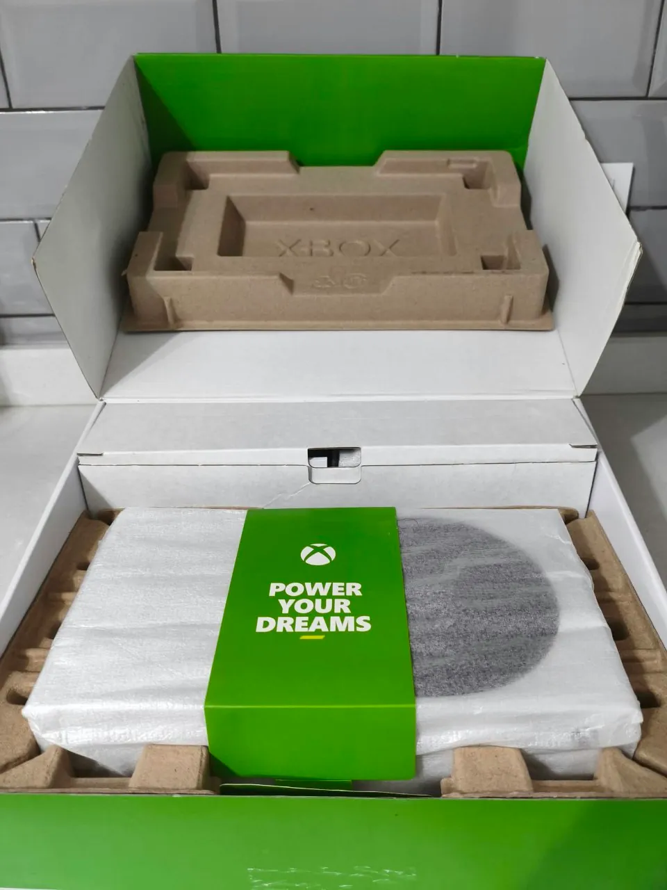 Игровая приставка Xbox Series S с чеком 2