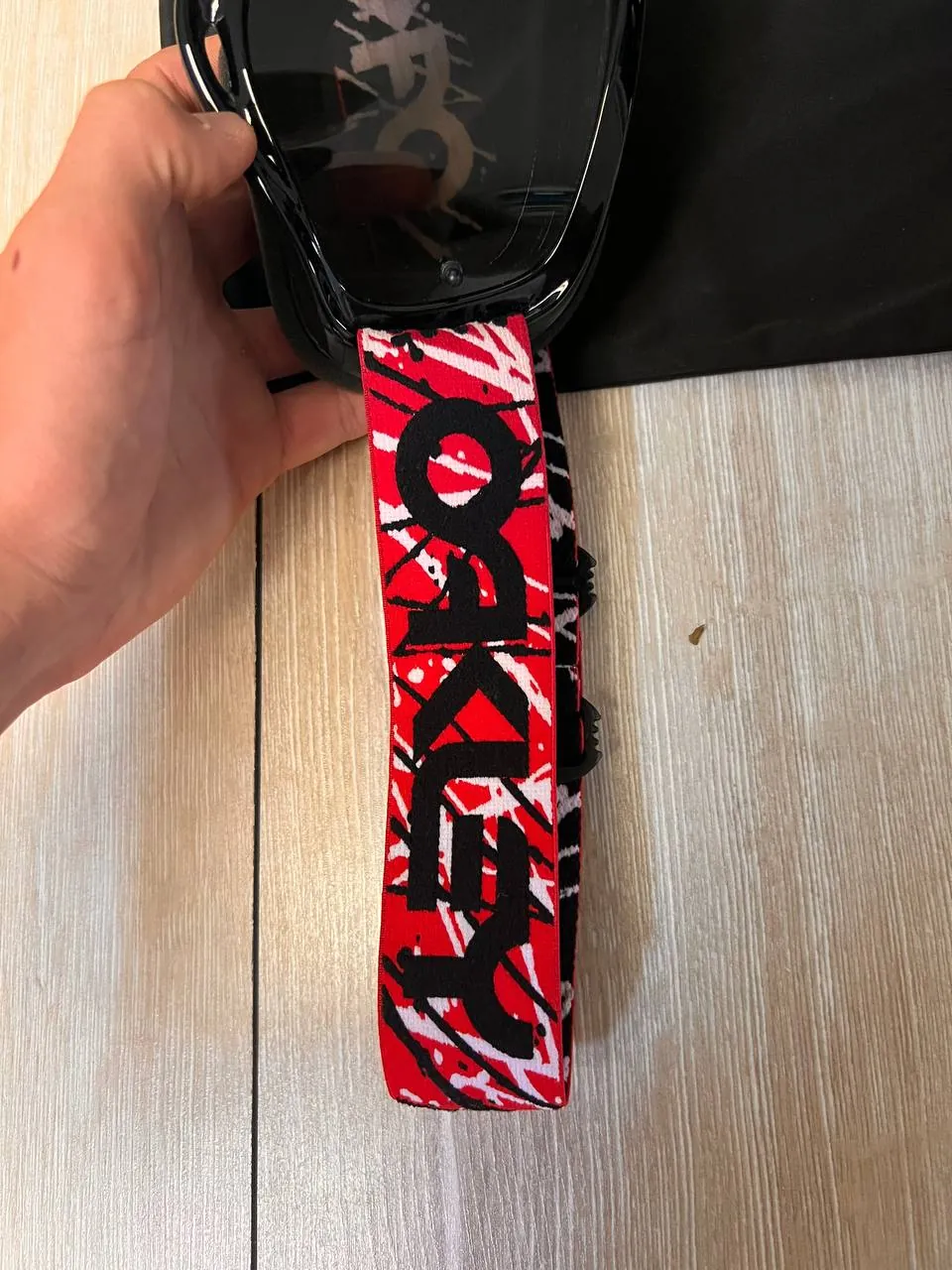 Солнцезащитные очки Oakley O Frame 6