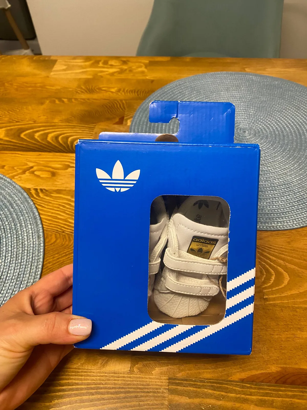 Детские кроссовки Adidas Superstar размер 19 в Кестеле 1