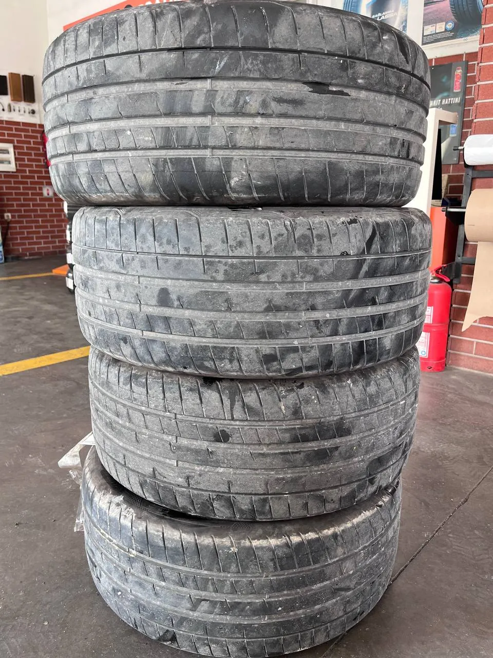 Летние шины GoodYear Eagle SuperSport 265/40/20 1